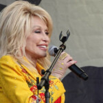 Dolly Parton Announces 500 Million quot Dollywood quot Theme Park Expansion WEKS